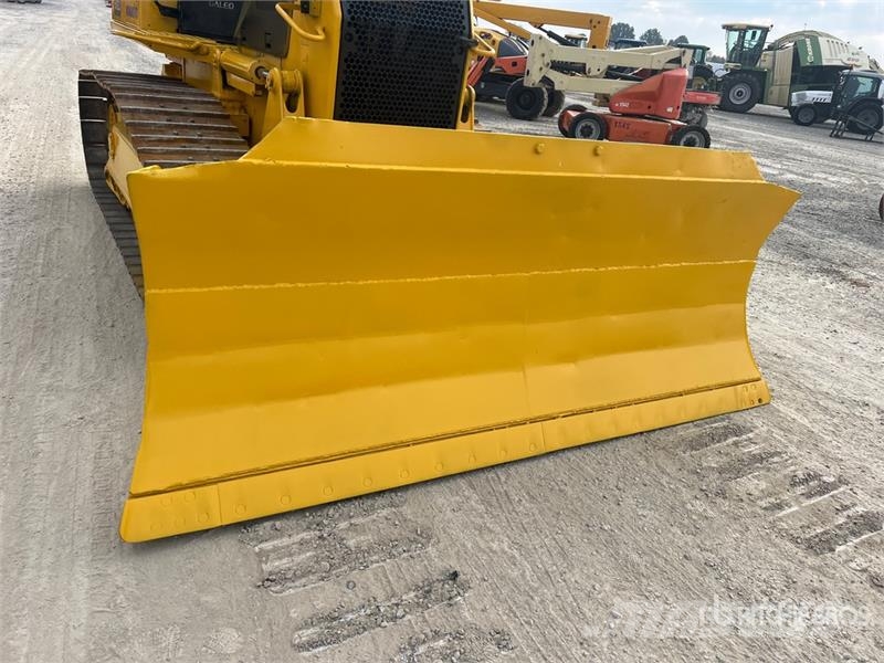 Komatsu D61EX-15 lánctalpas dózerek