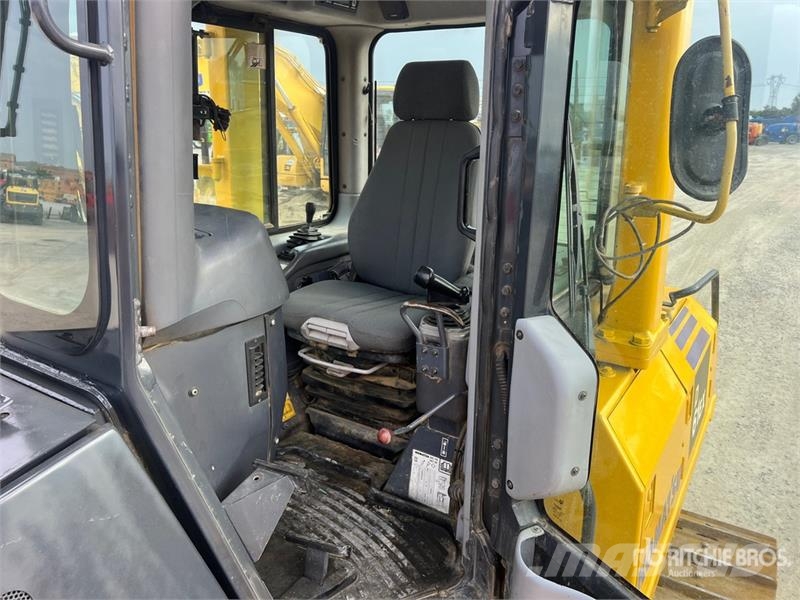 Komatsu D61EX-15 lánctalpas dózerek