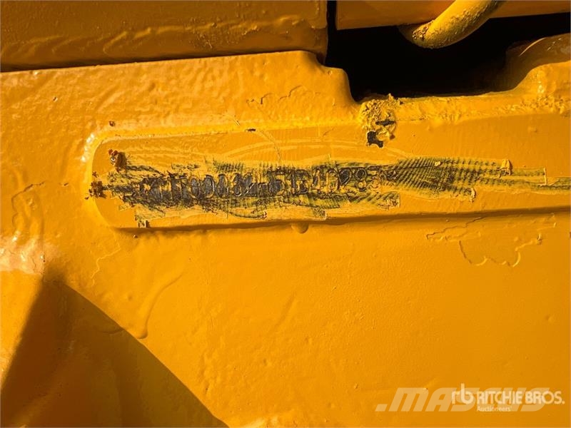 Komatsu D61EX-15 lánctalpas dózerek