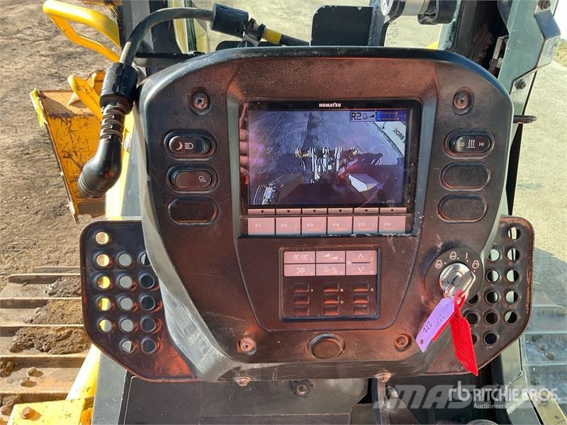 Komatsu D61EXI-24 Crawler Dozer Bulldozer