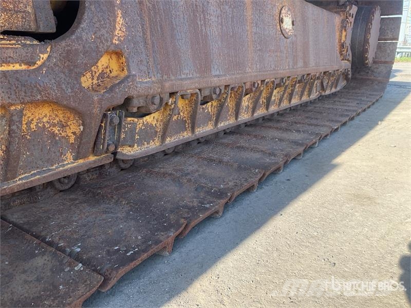 Komatsu D61PX-23 Гусеничные бульдозеры