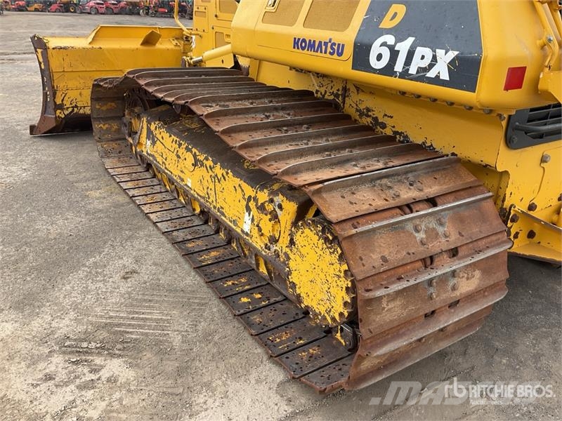 Komatsu D61PX-24 Crawler dozers