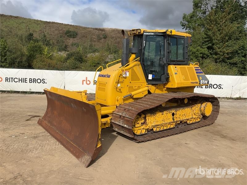 Komatsu D61PX-24 Buldožeri guseničari