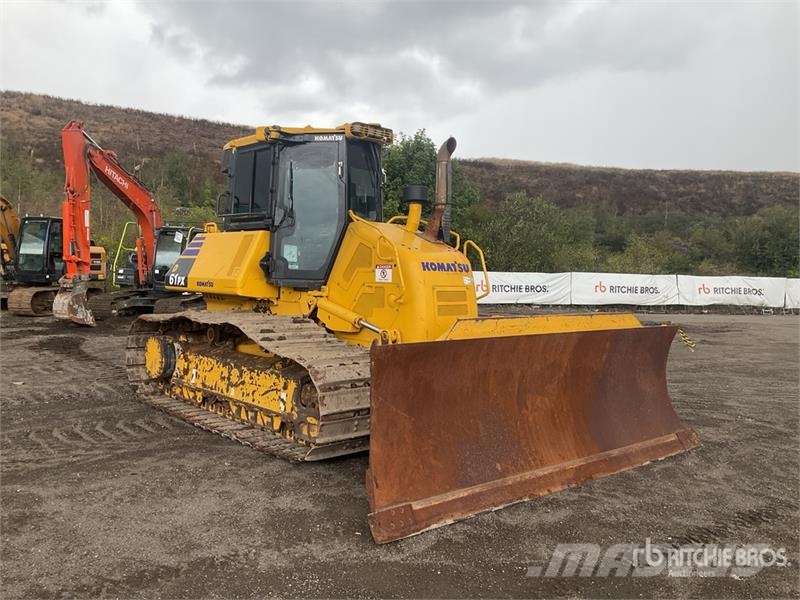 Komatsu D61PX-24 Bulldozer