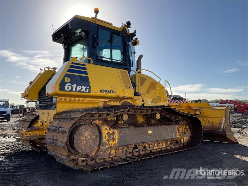 Komatsu D61PXI-24 Crawler Dozer Buldozer sobre oruga