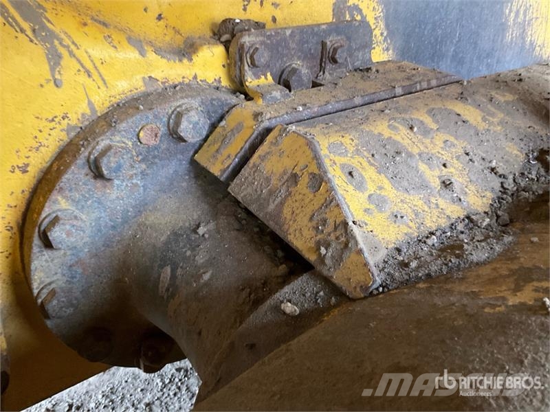 Komatsu D65PX-18EO Crawler Dozer Buldozere pe senile