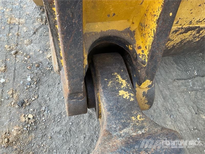 Komatsu D65PX-18EO Crawler Dozer Buldozere pe senile