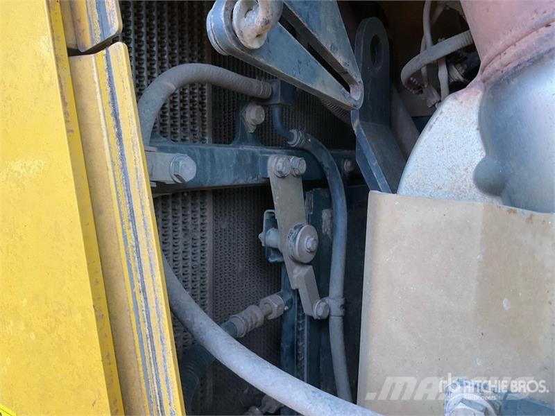 Komatsu D65PX-18EO Crawler Dozer Buldozere pe senile