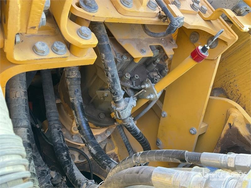 Komatsu HB215LC-2 Tracked Excavator Excavadoras de cadenas
