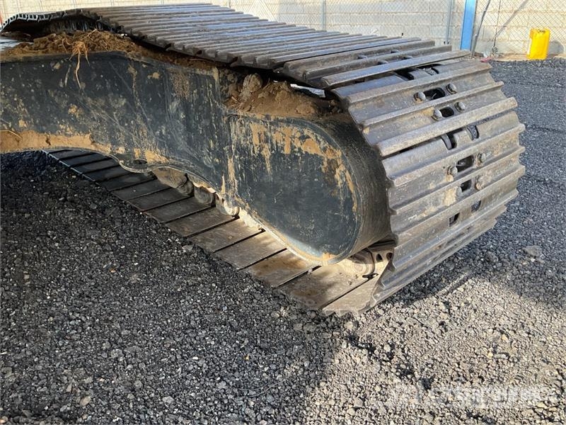 Komatsu HB215LC-2 Tracked Excavator Excavadoras de cadenas