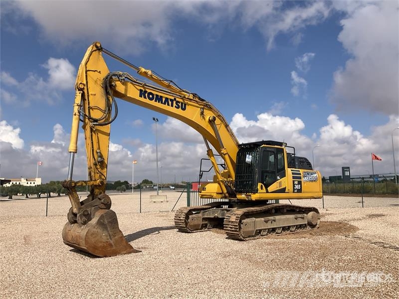 Komatsu HB365LC-3 Tracked Excavator حفارات زحافة
