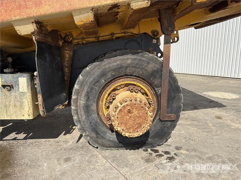 Komatsu HD405-7 Kĺbové nákladné autá