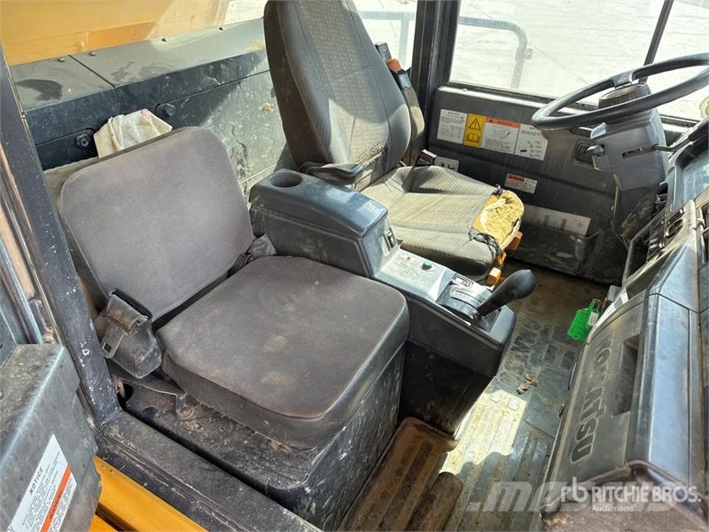 Komatsu HD405-7 Kĺbové nákladné autá