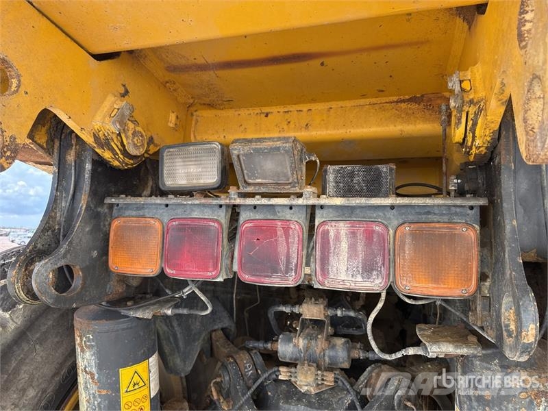 Komatsu HD405-7 Kĺbové nákladné autá