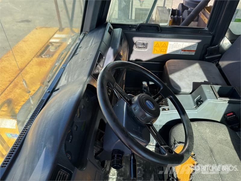 Komatsu HD405-7 Dumpperit