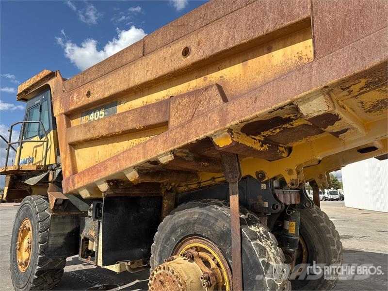 Komatsu HD405-7 Kĺbové nákladné autá