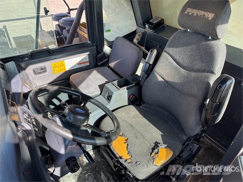 Komatsu HD405-7 Dumpperit