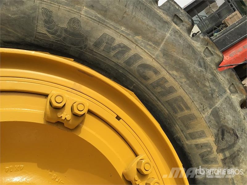 Komatsu HD785-5 Articulated Haulers