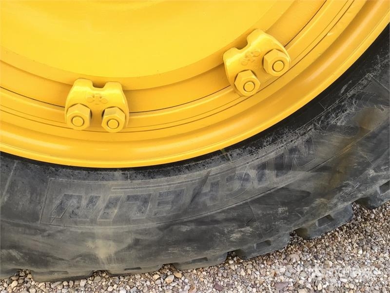 Komatsu HD785-5 Articulated Haulers