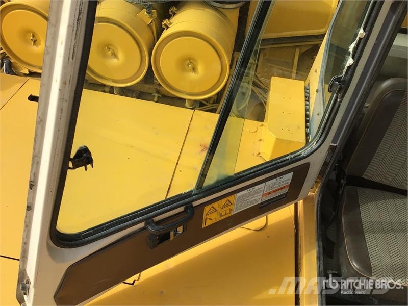 Komatsu HD785-5 Articulated Haulers