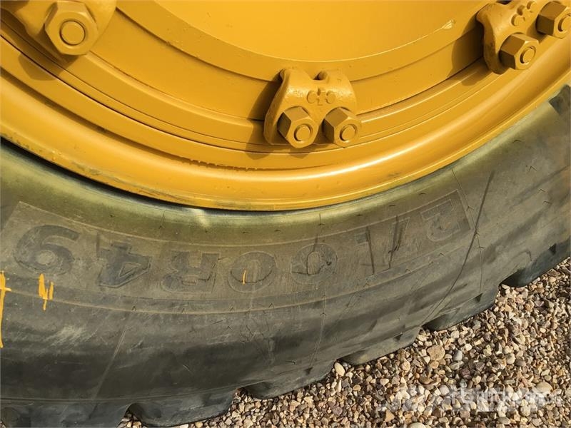 Komatsu HD785-5 Articulated Haulers