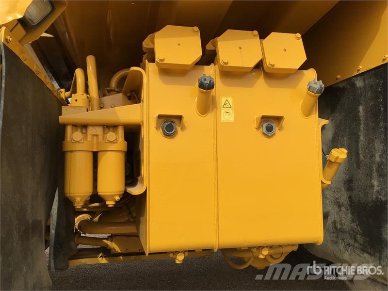 Komatsu HD785-5 Articulated Haulers