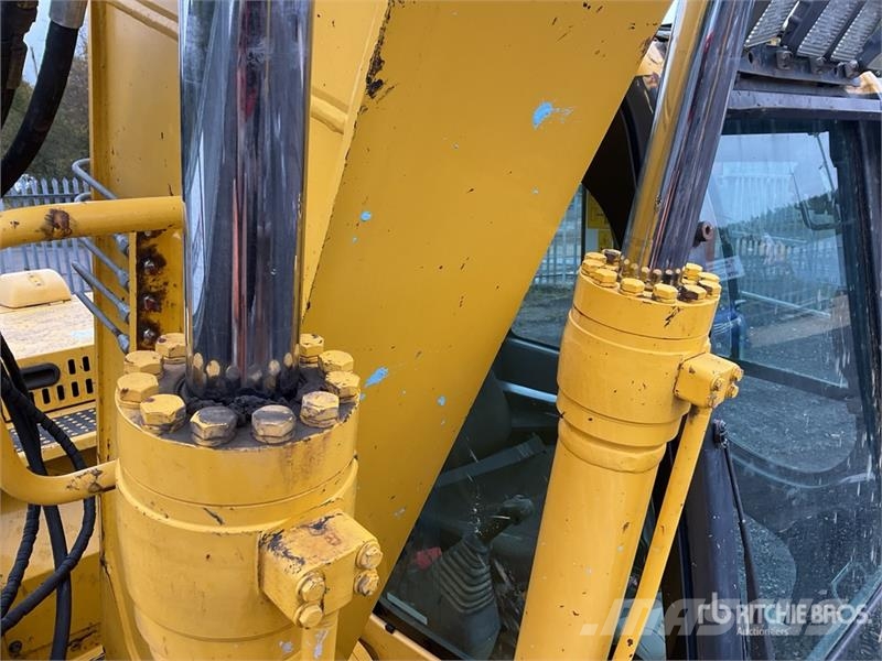 Komatsu PC-138 Tracked Excavator Crawler excavators