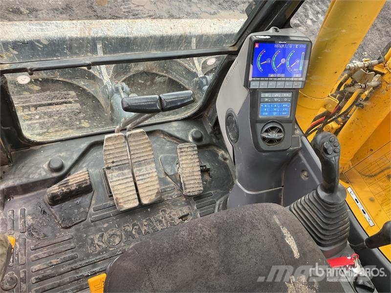 Komatsu PC-138 Tracked Excavator Crawler excavators