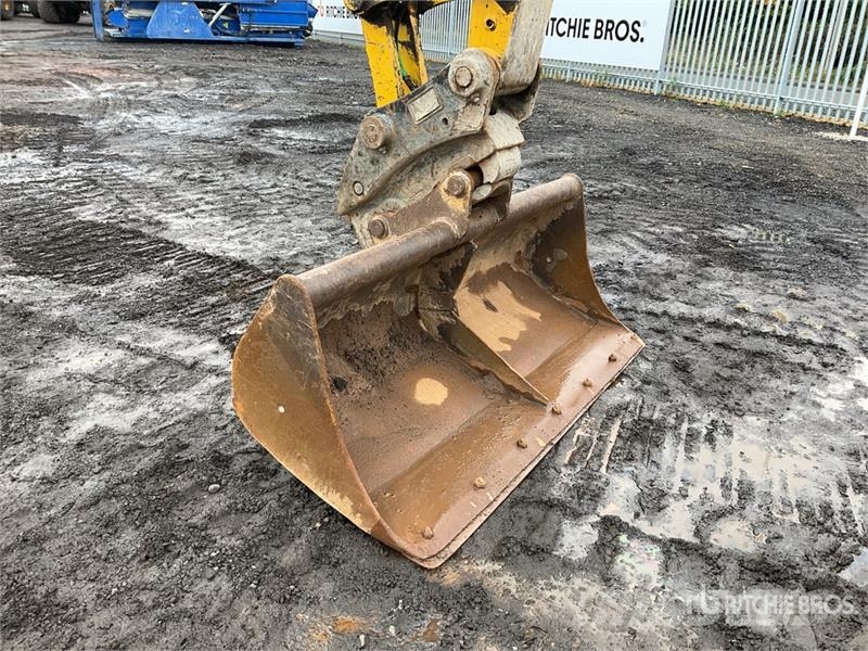 Komatsu PC 138US-10 Tracked Excavator Excavadoras de cadenas