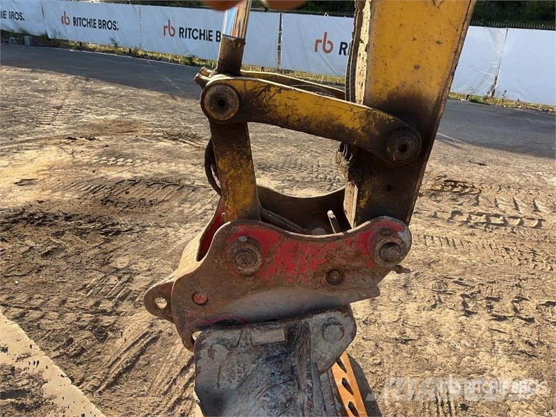 Komatsu PC 138US-11 Tracked Excavator Roomikekskavaatorid