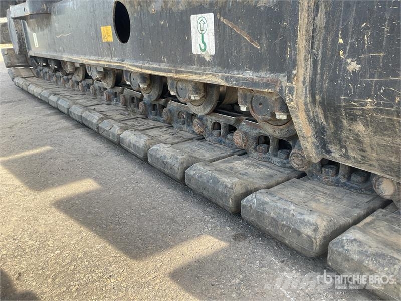 Komatsu PC 138US-11 Tracked Excavator حفارات زحافة