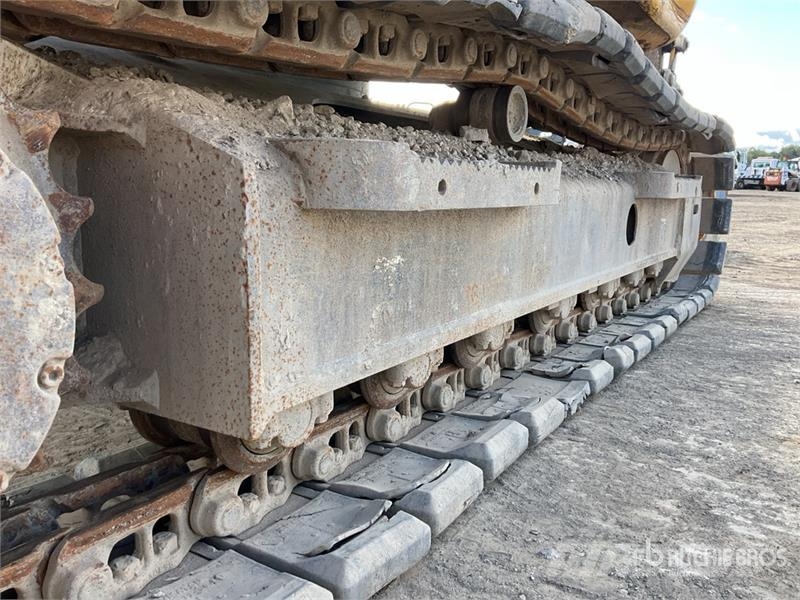Komatsu PC 138US-11 Tracked Excavator Crawler excavators