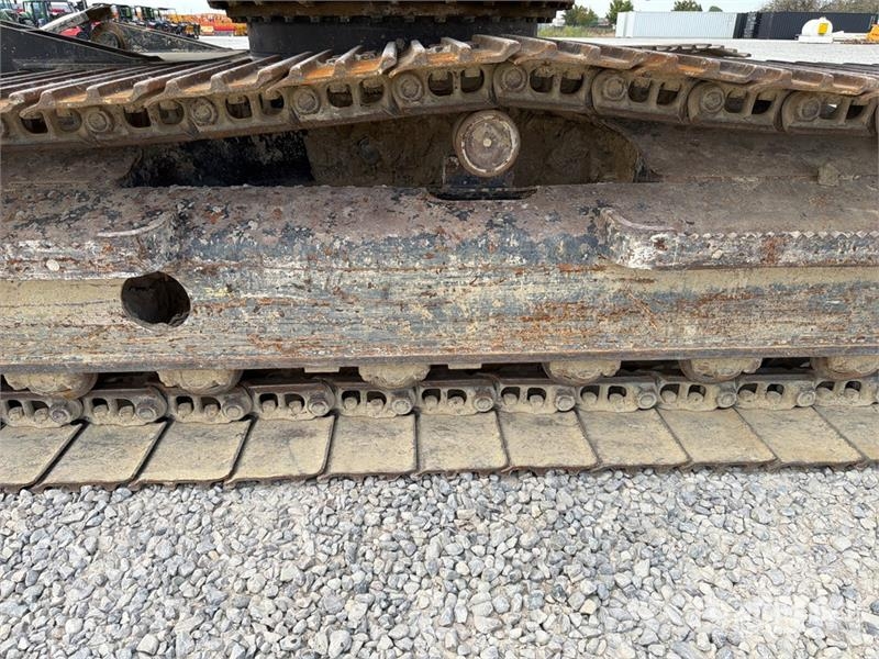 Komatsu PC 138US-11 Tracked Excavator Escavadeiras de esteiras