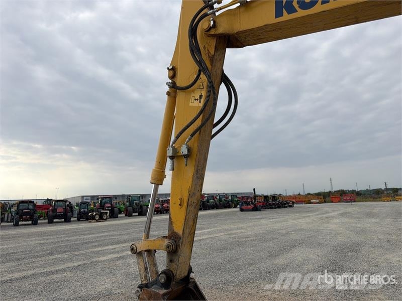 Komatsu PC 138US-11 Tracked Excavator Escavadeiras de esteiras