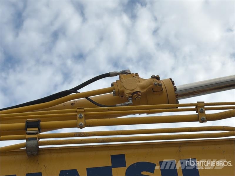 Komatsu PC 138US-11 Tracked Excavator Escavadeiras de esteiras