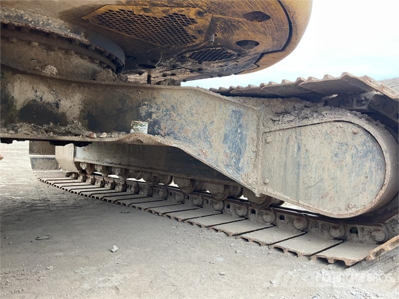 Komatsu PC 138US-11 Tracked Excavator Roomikekskavaatorid