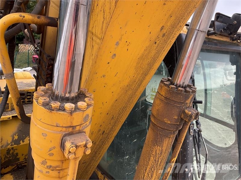 Komatsu PC 138US-11 Tracked Excavator Roomikekskavaatorid