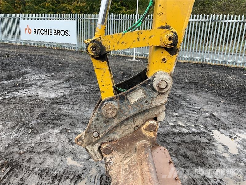 Komatsu PC138US-10 Tracked Excavator Crawler excavators