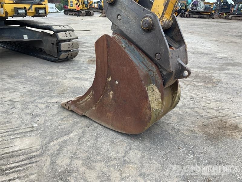 Komatsu PC138US-11 Tracked Excavator Crawler excavators