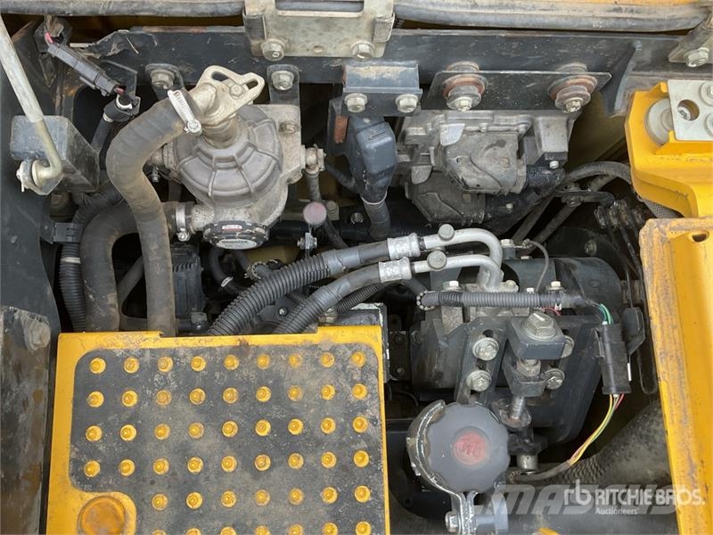Komatsu PC138US-11 Tracked Excavator Crawler excavators