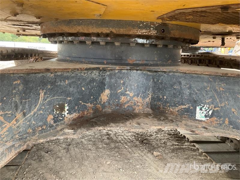 Komatsu PC138US-11 Tracked Excavator Crawler excavators