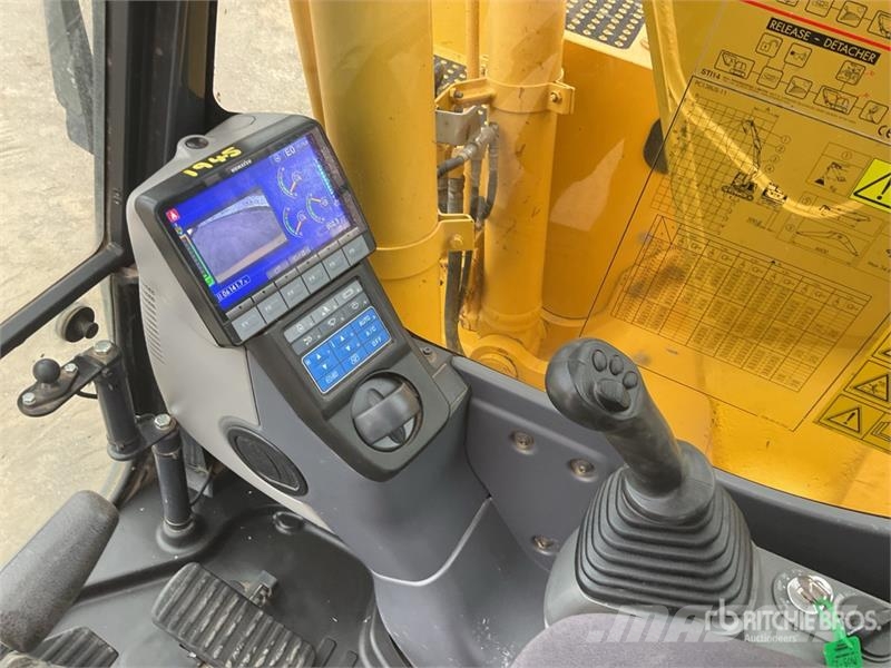 Komatsu PC138US-11 Tracked Excavator Crawler excavators