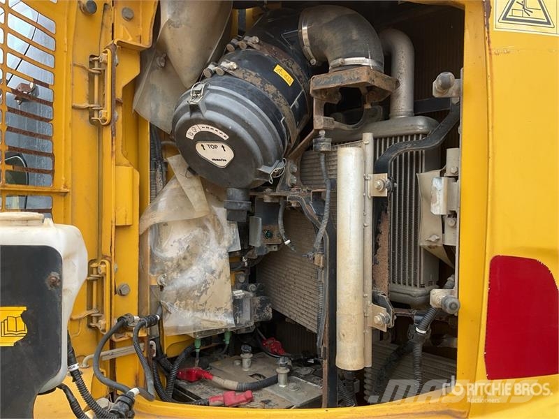 Komatsu PC138US-11 Tracked Excavator Crawler excavators