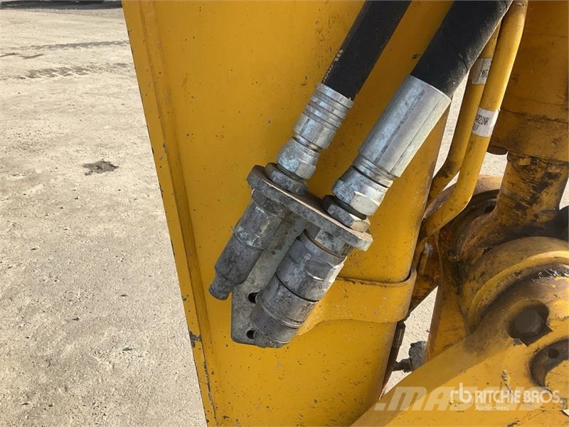 Komatsu PC138US-11E0 Tracked Excavator Bagri goseničarji
