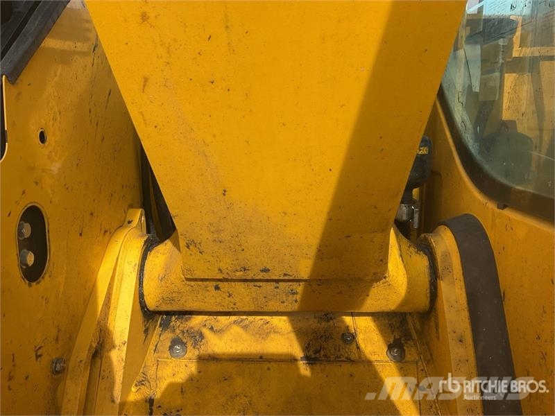 Komatsu PC138US-11E0 Tracked Excavator Bagri goseničarji