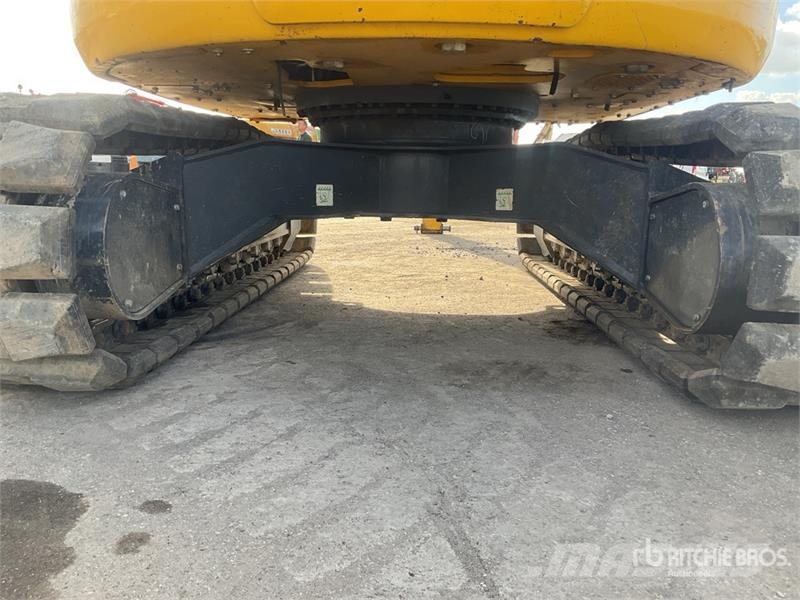 Komatsu PC138US-11E0 Tracked Excavator Bagri goseničarji