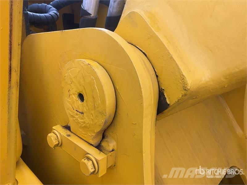 Komatsu PC200-8N1 Tracked Excavator Kāpurķēžu ekskavatori