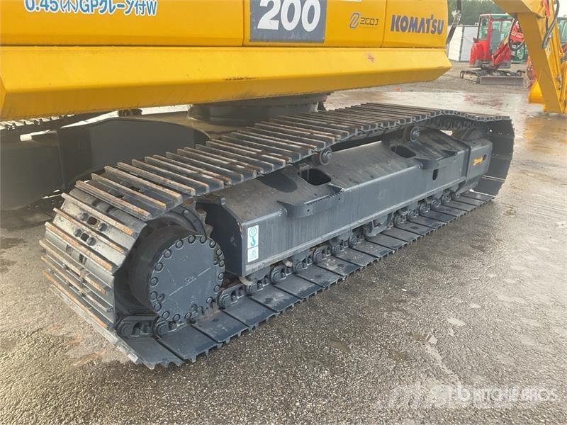 Komatsu PC200-8N1 Tracked Excavator Kāpurķēžu ekskavatori