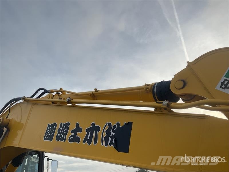 Komatsu PC200-8N1 Tracked Excavator Kāpurķēžu ekskavatori