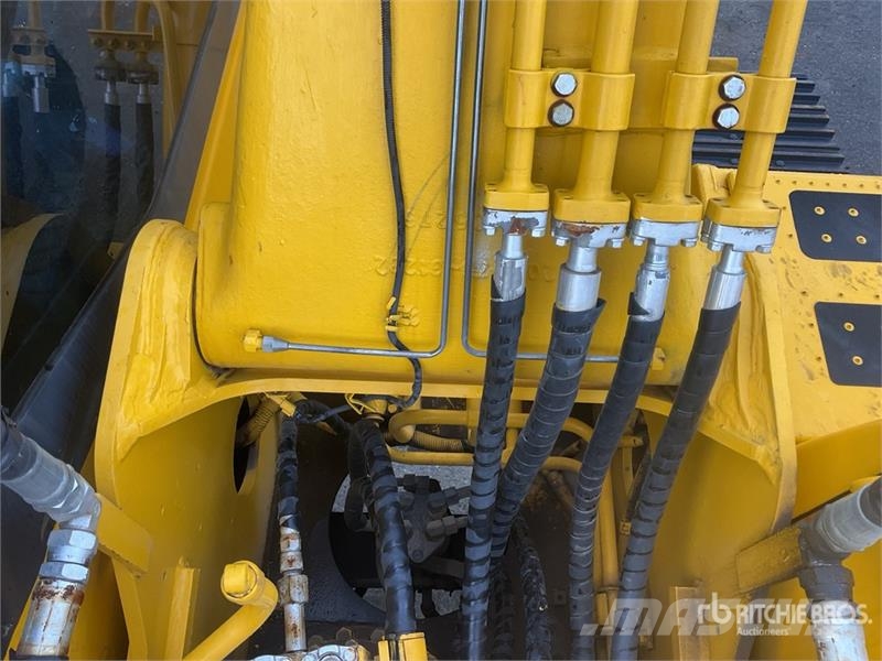 Komatsu PC200-8N1 Tracked Excavator Kāpurķēžu ekskavatori